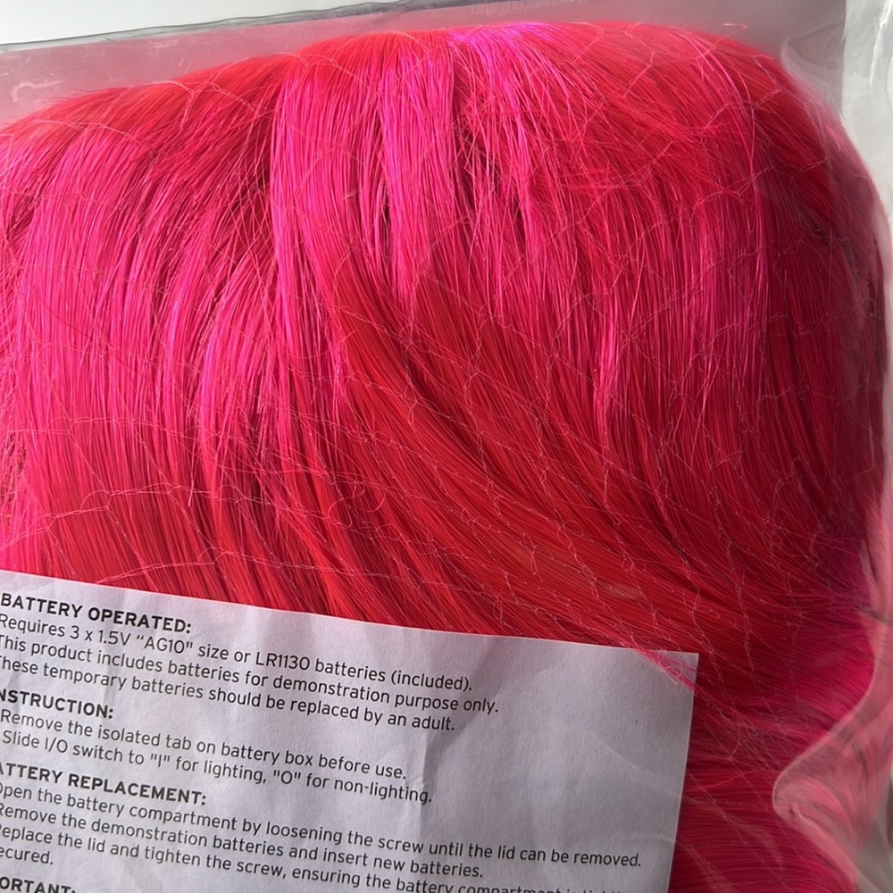 Hide and Eek Wig Light up Bob Wig Pink One Size New - Picture 4 of 8